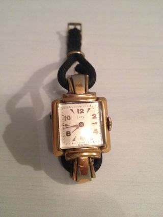 Armbanduhr Damen Frey Maritim Look Goldenes Ziffernblatt Bild