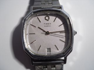 Timex,  Quartzuhr,  Mit Datumsanzeige (defekt) Bild
