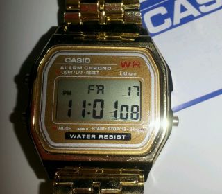 Retro Quartz Armbanduhr Uhr Stoppuhr Wecker Watch Gold Unisex Bild