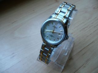 Neue Gold - Silberne Rivado 0260768 Damenuhr,  Armbanduhr,  Mit Datumsanzeige Bild