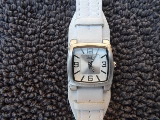 S ' Oliver Damen - Armbanduhr Weiß Echt Leder Bild