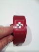 Swatch Typical Square / Rot / Schweizer Kreuz Armbanduhren Bild 1