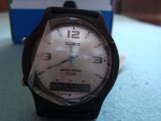 Casio Armbanduhr,  Nr.  3321,  Schwarz,  50m Wasserdicht Bild