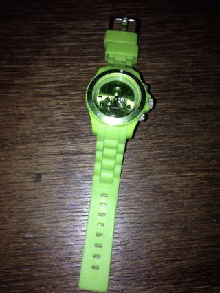Oozoo Armbanduhr Silikon Grün Top Bild