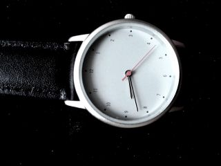Armbanduhr Lederarmband Understatement Chronograph Zeitlos Uhrnikat Bild