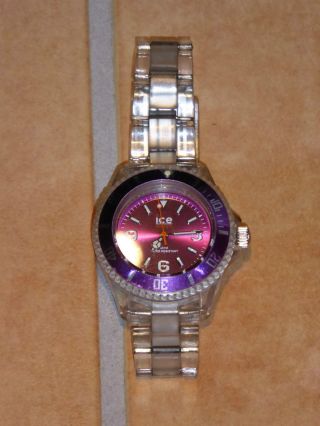 Ice Watch - Classic Purple Small - Modellnr: Cl.  Pe.  S.  P.  09 - Transparent Bild