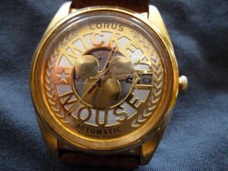 Mickey Mouse Uhr Gold,  Lorus Bild