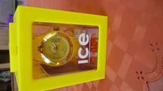 Armbanduhr - Ice Watch Si.  Yw.  U.  S.  09 Sili Yellow Uni - Nagelneu Und Ungetragen Bild