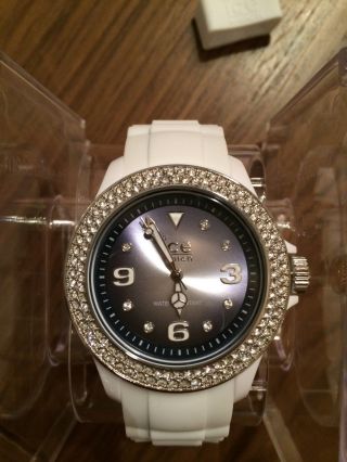 Ice Watch Uhr Weiß Swarovski - Kristalle,  Ungetragen,  Mit Verpackung Bild