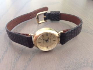 Wunderschöne Damenarmbanduhr In 585 Gold Uhr Armbanduhr Vintage Bild