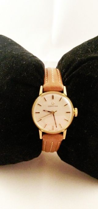 Certina Armbanduhr - Handaufzug - Vintage - Sammler Bild