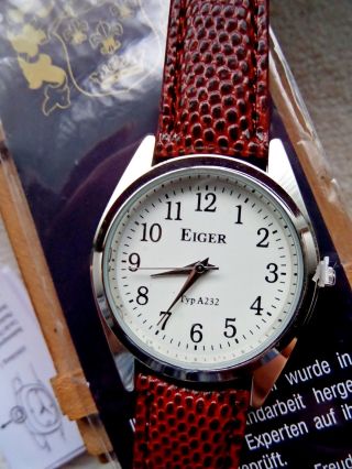Flach Edelstahl - Marken - Armbanduhr 