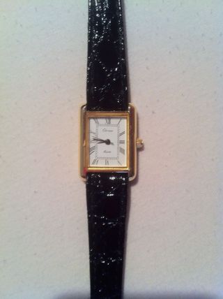 Corvair Damen Armbanduhr Schwarz - Goldenes Design Echtes Lederarmband Bild