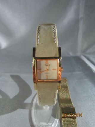 Timex Damenarmbanduhr Mit 2 Bändern Bild