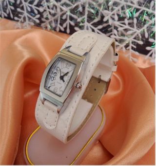 Damen Uhr - Armbanduhr - Weiss - Leder Optik - Mit Dornschließe - Top Bild