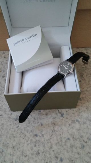 Damen - Armbanduhr Von Pierre Cardin Bild