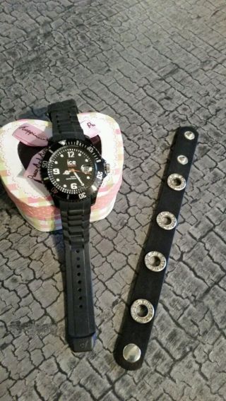 Ice - Watch Ice - Classic Ice - Solid Armbanduhr Für Unisex Schwarz Mit Armband Bild