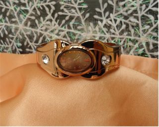 Extravagante Damen Spangen Uhr - Tolle Farbe - Tolle Form - Hingucker - Xmas Bild