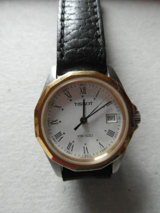 Damen Armbanduhr Tissot Pr - 100 - Quarz,  Analog,  Datumsanzeige,  Klassisch - Elegant Bild