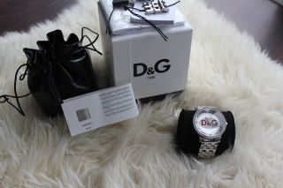 Neuwertig Dolce & Gabbana Damen - Uhr D&g Prime Time Silber Rot Bild