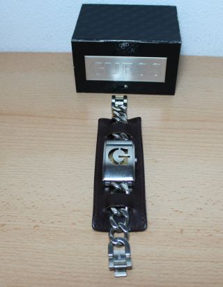 Guess Damen Armbanduhr Breites Lederband,  Kettenglieder Wandelbar Bild