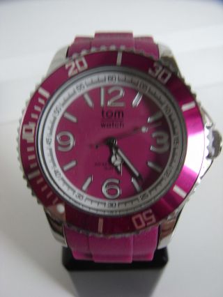 Tomwatch Basic 44 Wa 0030 Deep Pink Uvp 49,  90€ Bild