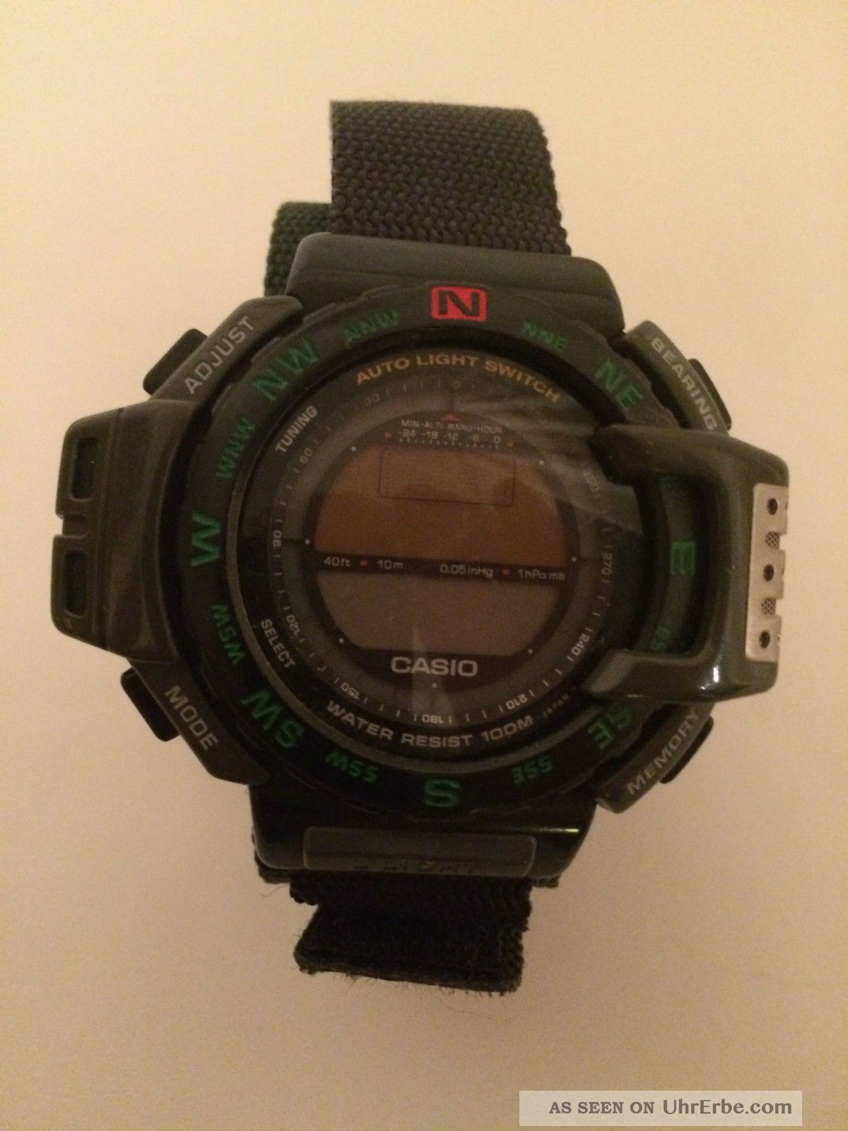 Casio Digitaluhr - Höhenmesser Armbanduhren Bild
