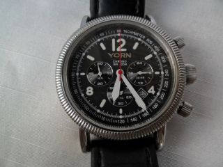 Yorn Chronograph Uhr Japanisches Quarzwerk Armbanduhr. Bild