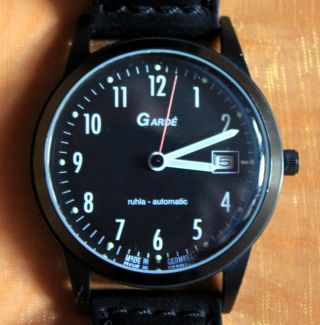 Dezent,  übersichtlich Und Zuverlässig: Automatik - Uhr Gardé - Modell 13 - 18c Bild