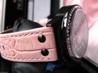 Tw Steel Canteen Uhr Swarovski Rosa Pink Xl Oversized Tw 911 Leder Schwarz Bild