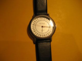 Armbanduhr Scene Ref.  - Nr.  : 2 - S1215 Schwarzes Armband Uhr Bild