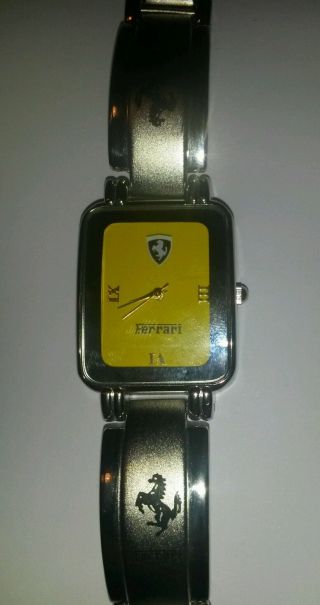 Ferrari Uhr Gelb Armbanduhr Metallarmband Analog Herren Damen Bild