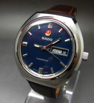 Dunkel Blaue Rado Companion 25 Jewels Mit Tag/datumanzeige Mechanische Uhr Bild