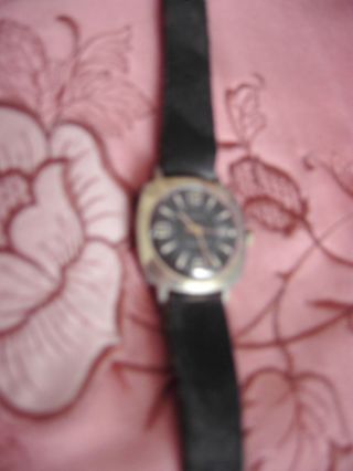 R U H L A - Uhr,  Made In Gdr Classik,  Analog,  Datum,  Mechanisch,  Handaufzug Bild