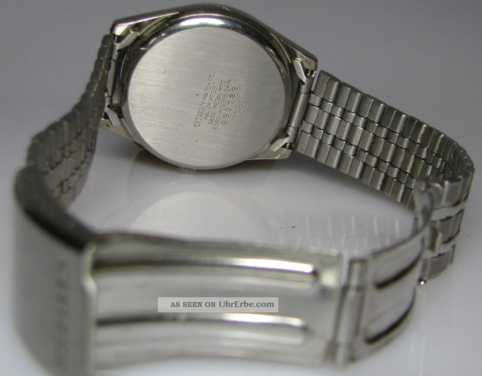 Cititzen Quartz Ecco - Drive Wr 50 Armbanduhr Mit Metall - Armband