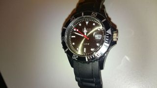 Qbos Unisex Uhr Silikon Armbanduhr / Schwarz / Datumsanzeige / Bild