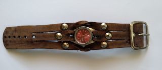 Red Monkey Armbanduhr Leder Bild