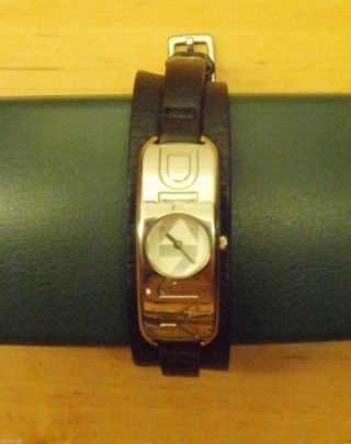 D16 - Armbanduhr,  Modisch,  Elegant,  Dkny,  Lederarmband Bild