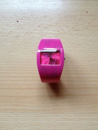 S.  Oliver Uhr Spangenuhr Pink Bild