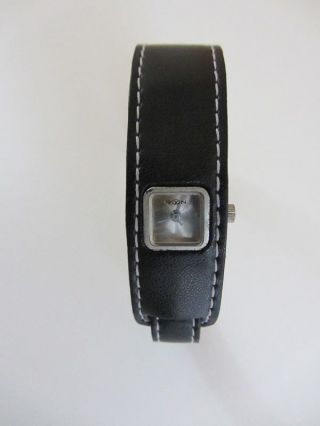 Armbanduhr Uhr Armband Schwarz Aus Kunst - Leder Bild