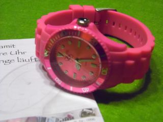 Armbanduhr In Pinkfarben,  Siliconarmband Bild
