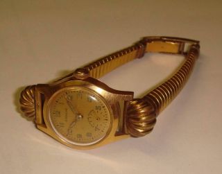 Antike Größere Damenuhr,  1940/50er Jahre,  Handaufzug,  Seltenes Schuppen - Armband Bild
