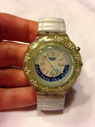 Swatch Uhr Mit Stretchband Weiss Bild