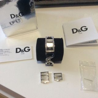 Dolce & Gabbana Damenuhr W.  Ideales Geschenk Uhr Bild