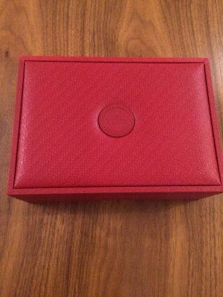 Rolex Box Mit Tuch In Rot 100 Bild