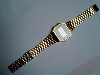 Uhr Casio Herrenuhr Gold Fast Bild