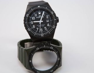 Fortis Colors Armbanduhr Mit Wechselarmband Bild