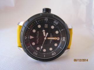 Nautica Armbanduhr Nmx 601 Black And Yellow A16634g Bild