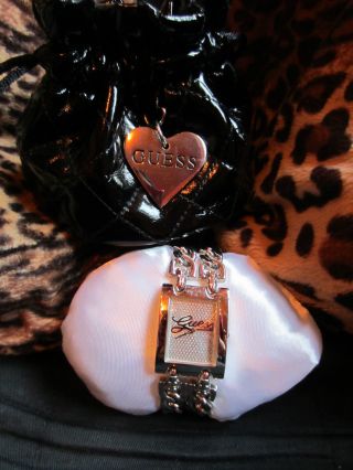 Guess Damen Armband Uhr Edelstahl Silber Strass Heavy Metal Bild
