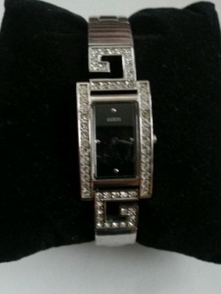 Edle Damen Guess Armbanduhr,  Schönes Weihnachtsgeschenk Für Die Frau Bild